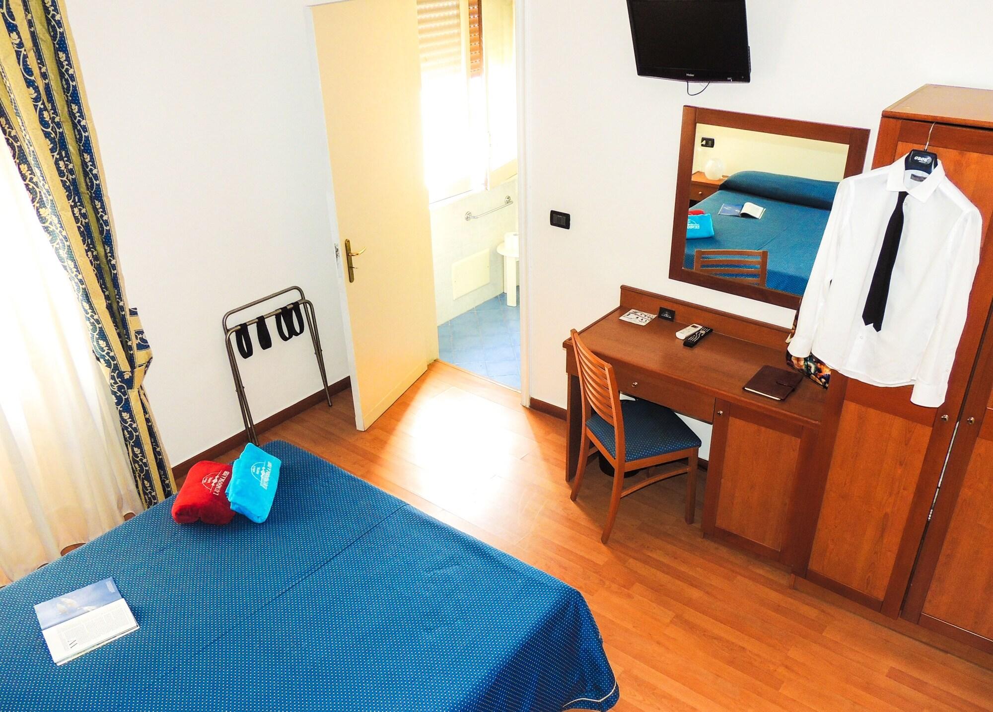 Hotel Lungomare Reggio di Calabria Kültér fotó