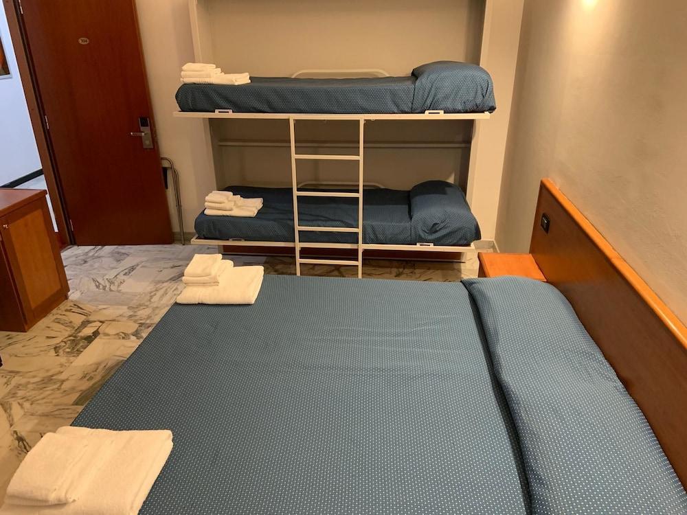 Hotel Lungomare Reggio di Calabria Kültér fotó