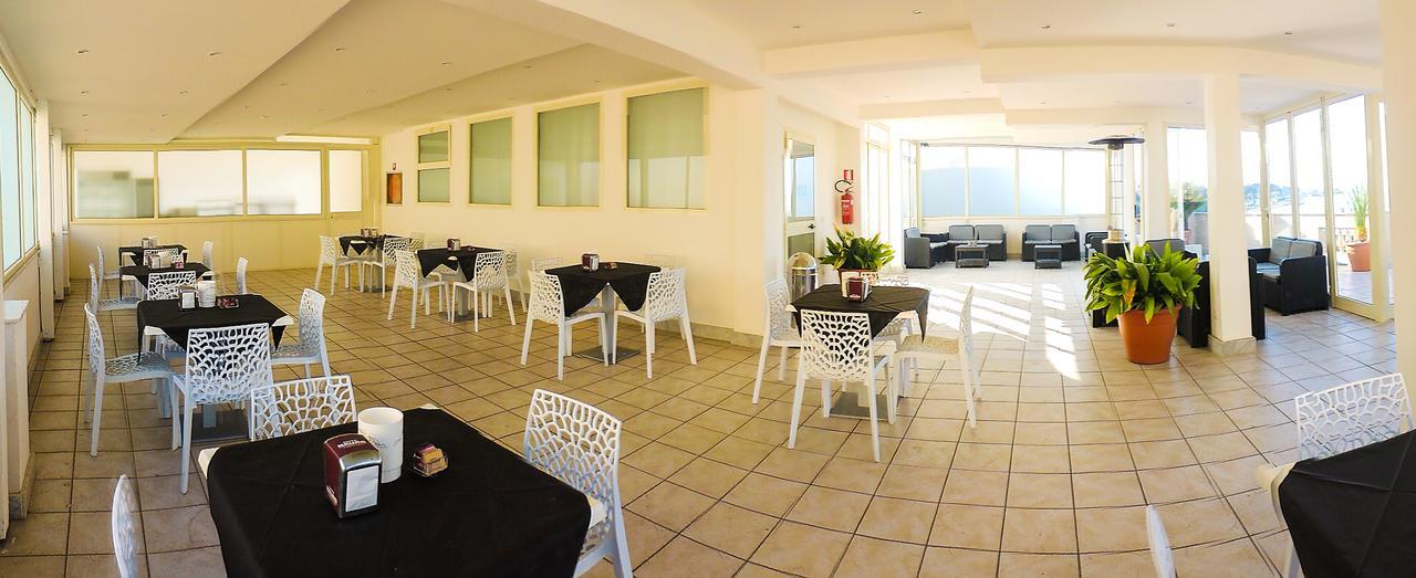 Hotel Lungomare Reggio di Calabria Kültér fotó