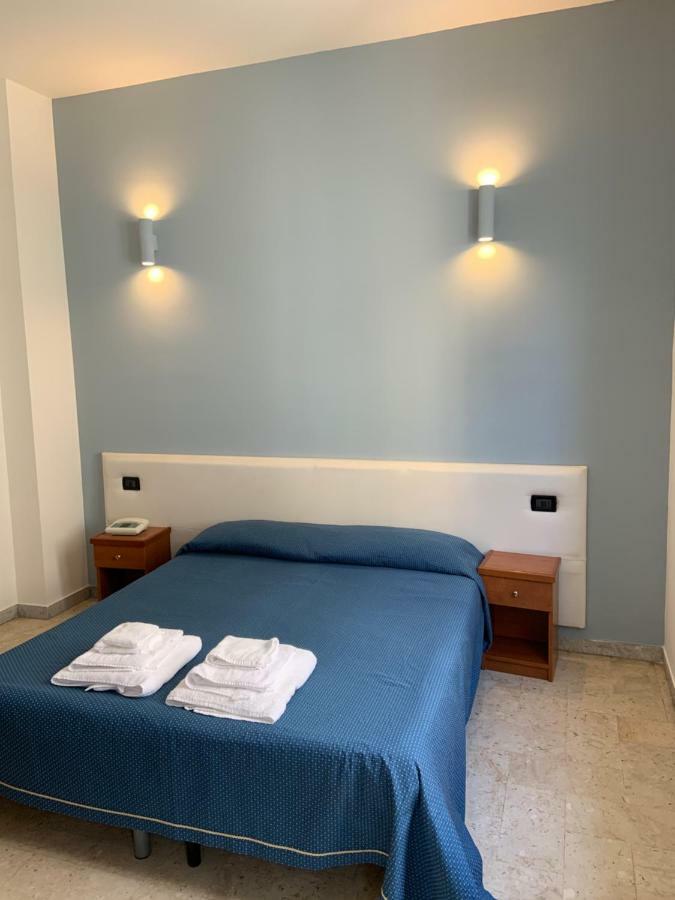 Hotel Lungomare Reggio di Calabria Kültér fotó