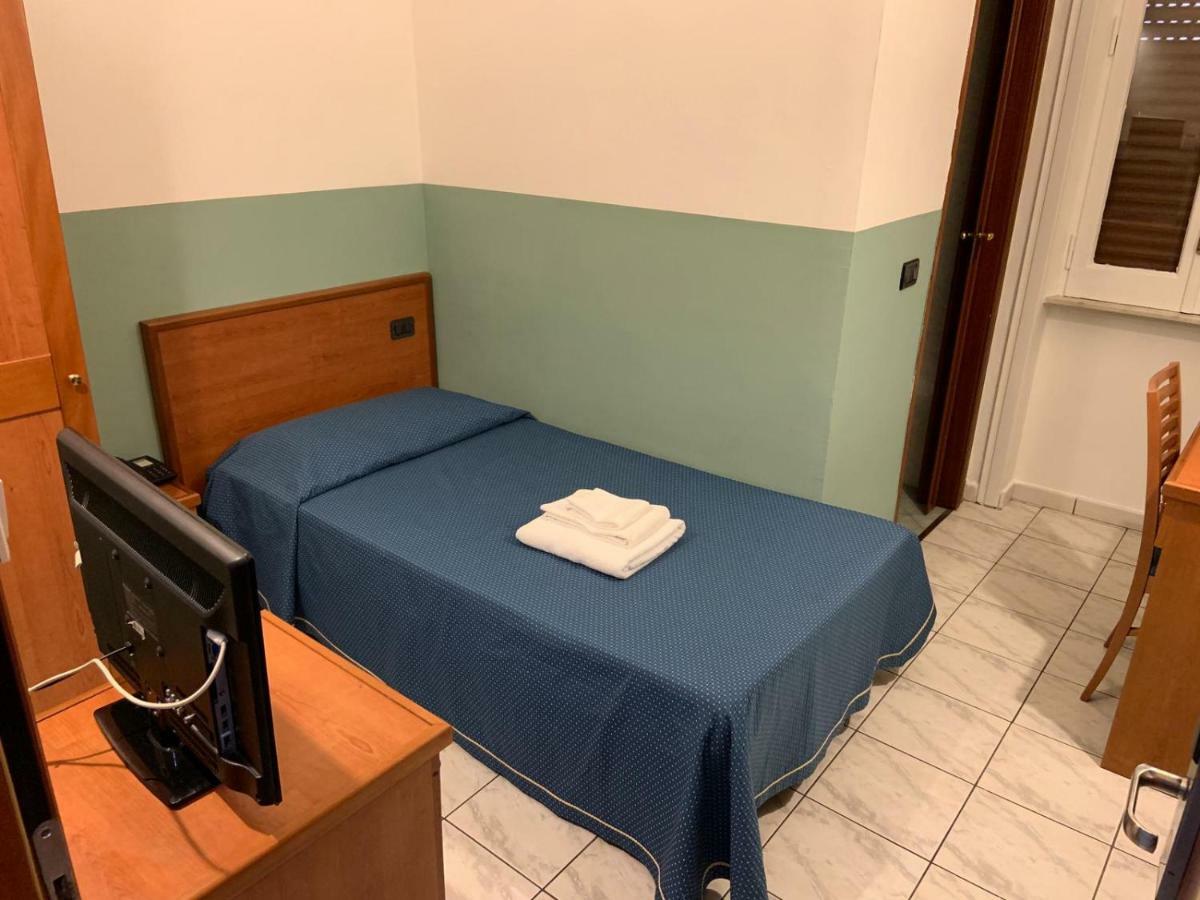 Hotel Lungomare Reggio di Calabria Kültér fotó