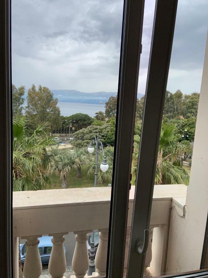 Hotel Lungomare Reggio di Calabria Kültér fotó