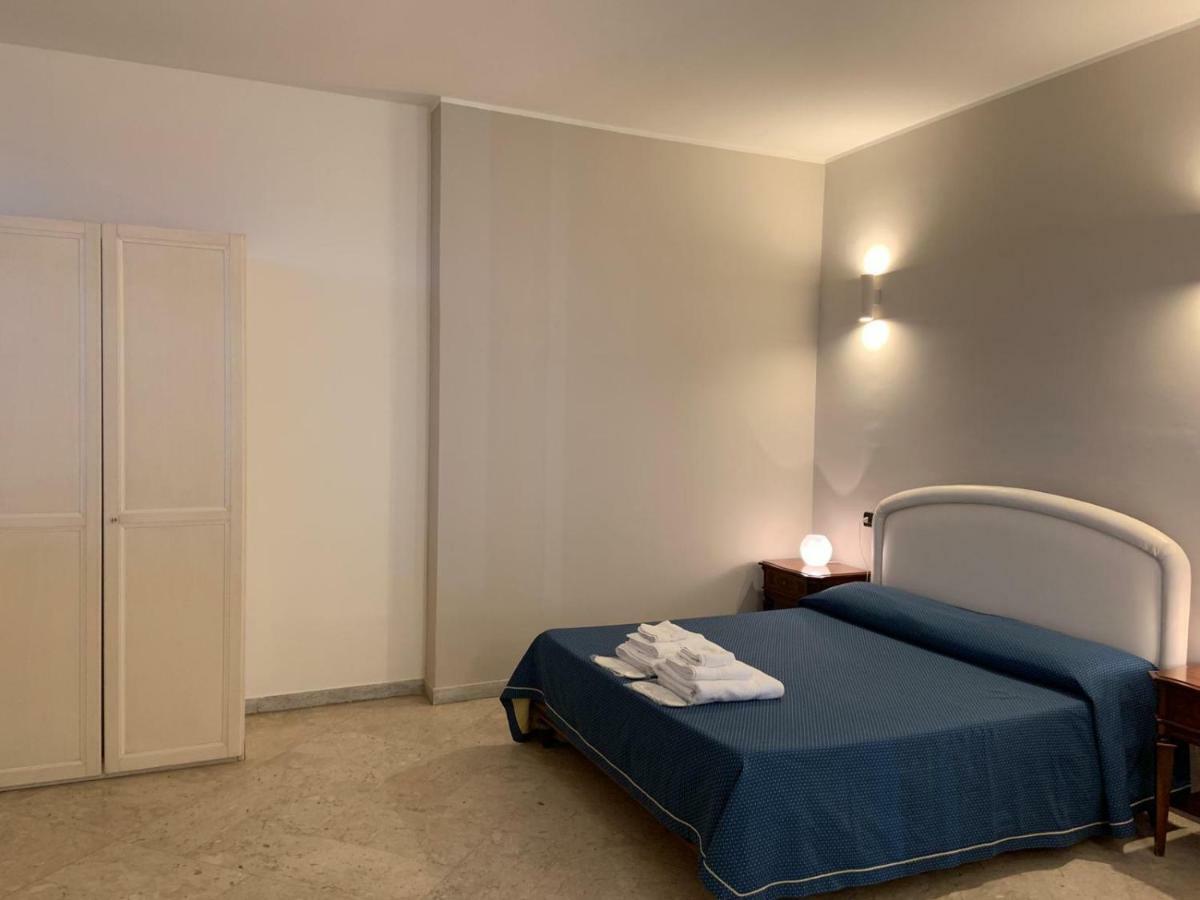 Hotel Lungomare Reggio di Calabria Kültér fotó